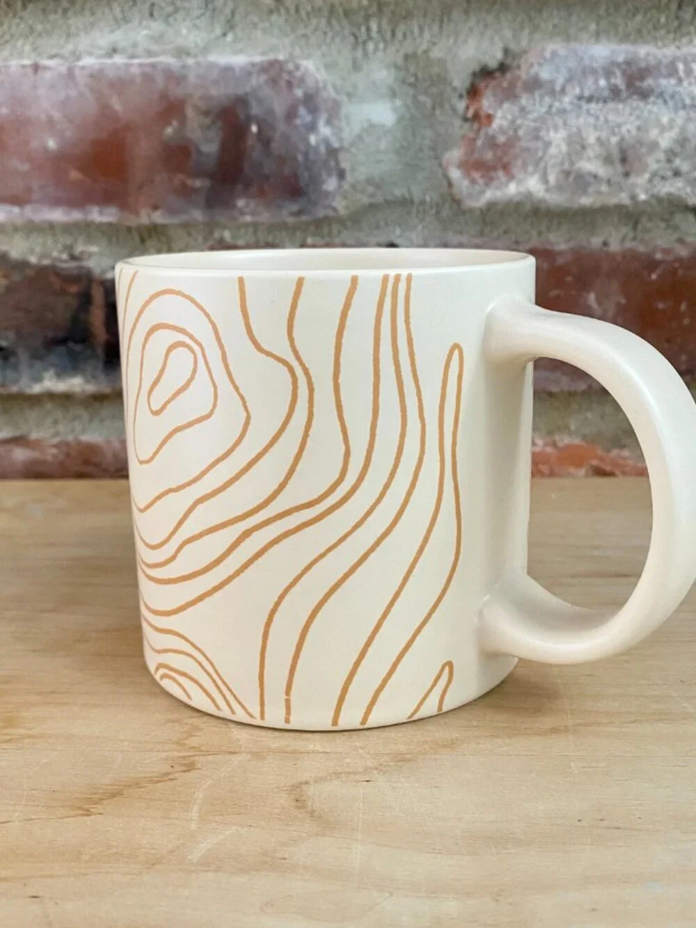 Whitney Kerney: Set of 2 Mugs, Ivory and Pink, Brand New in Original Packaging.